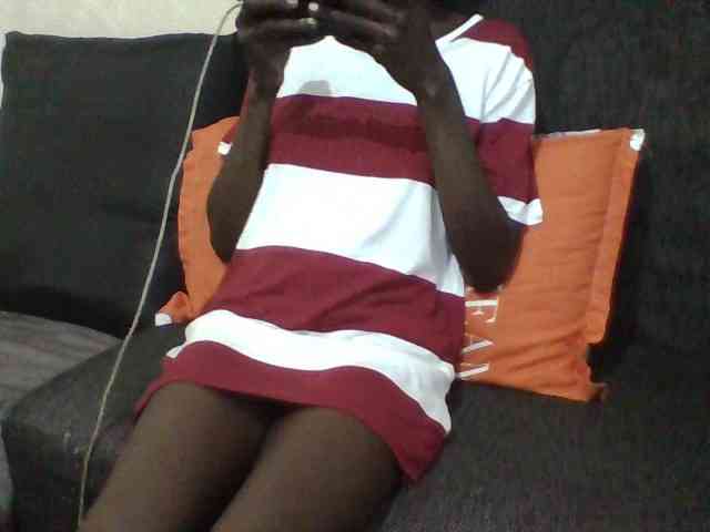 Sky_Sophia webcam