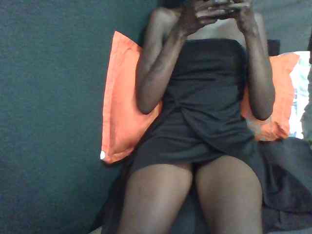 Sky_Sophia webcam