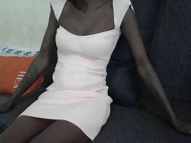Sky_Sophia webcam