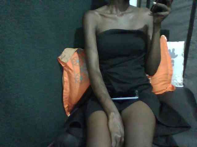 Sky_Sophia webcam
