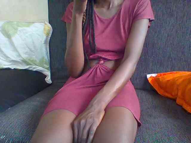 Sky_Sophia webcam