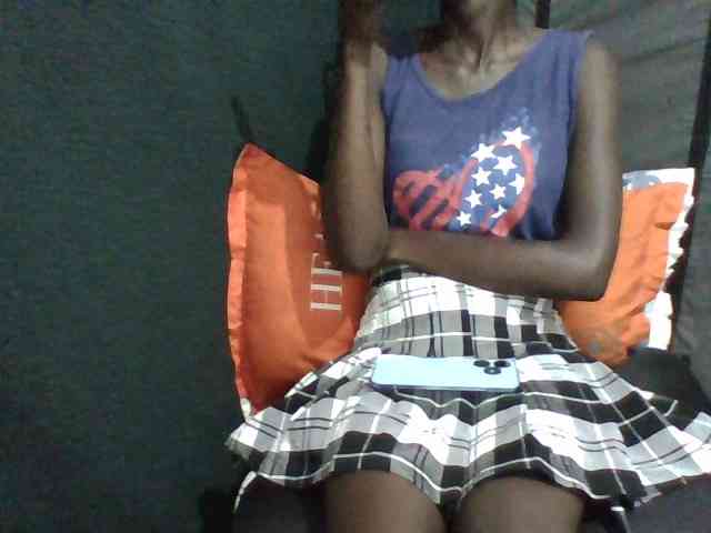 Sky_Sophia webcam