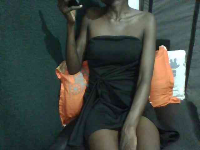 Sky_Sophia webcam