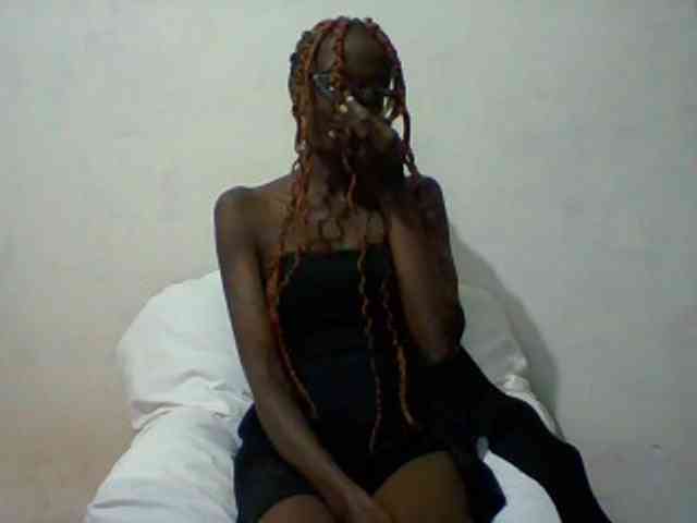 Sky_Sophia webcam