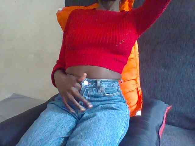Sky_Sophia webcam