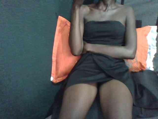 Sky_Sophia webcam
