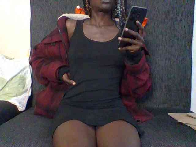 Sky_Sophia webcam