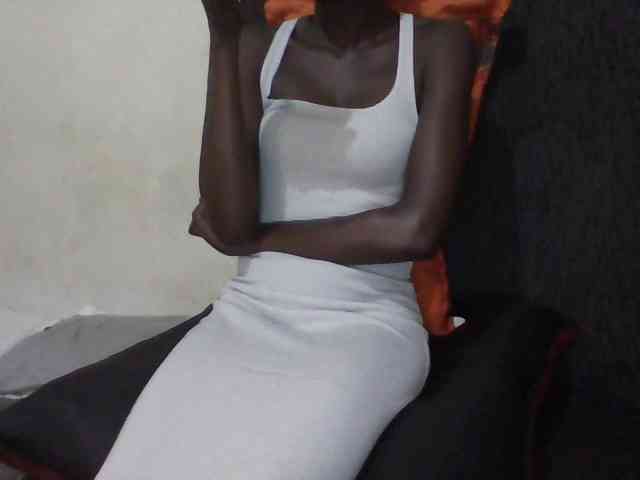 Sky_Sophia webcam