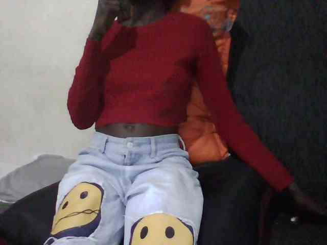 Sky_Sophia webcam