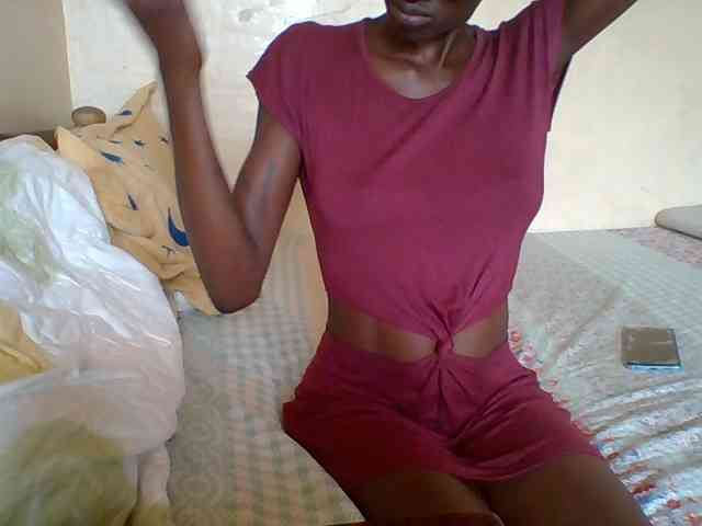 Sky_Sophia webcam