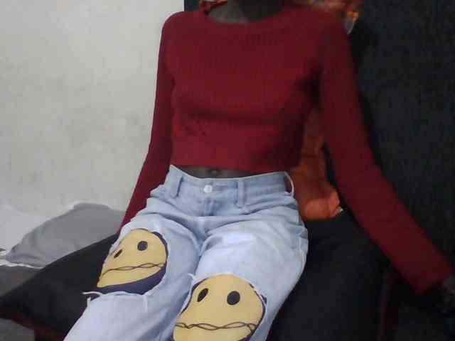 Sky_Sophia webcam