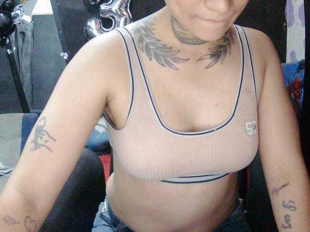tombysex live cam on BongaCams