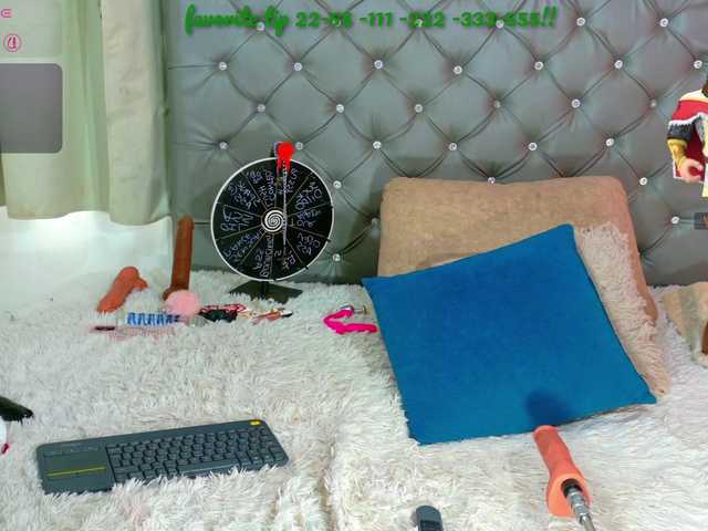 nalajoycess live cam preview