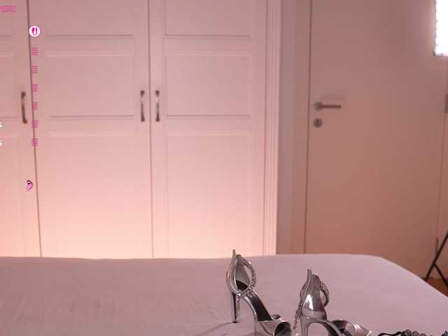 Kadriaa live cam on BongaCams