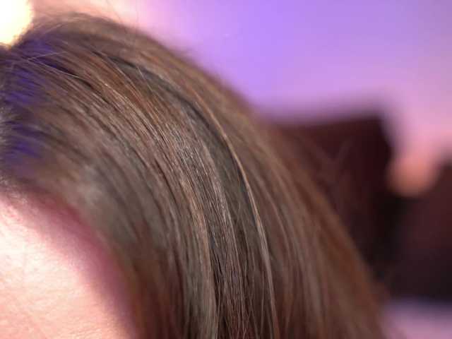 Kadriaa live cam on BongaCams