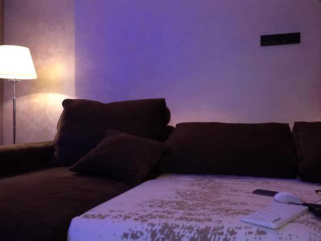 Kadriaa live cam on BongaCams