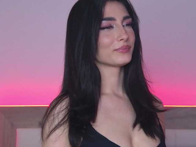 AnyaLobb's BongaCams show and profile