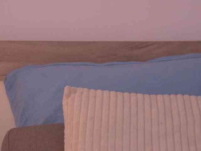 AnyaLobb webcam