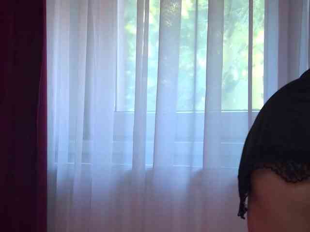 Model: AnyaLobb