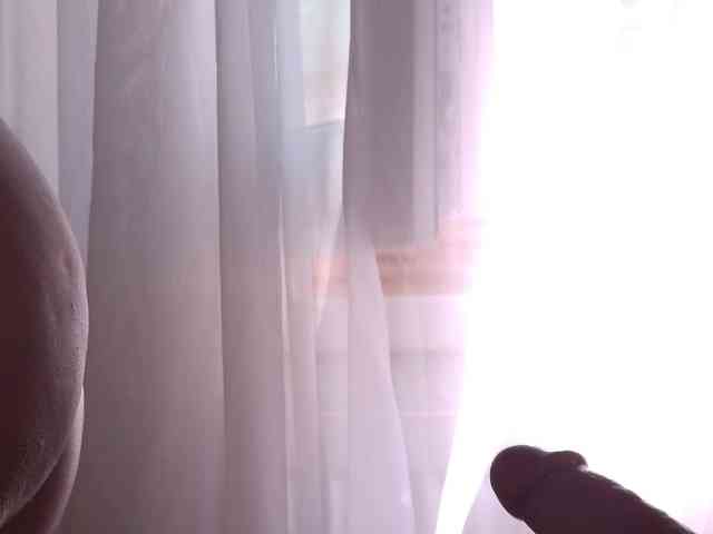 AnyaLobb webcam