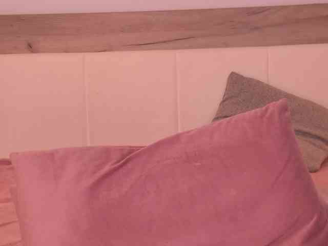 AnyaLobb webcam