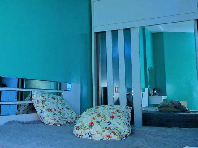 YumiAi live webcam show