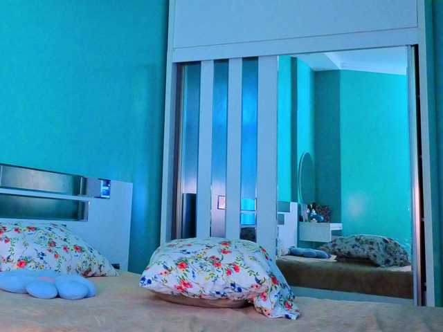 YumiAi live webcam show