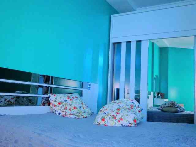 YumiAi webcam