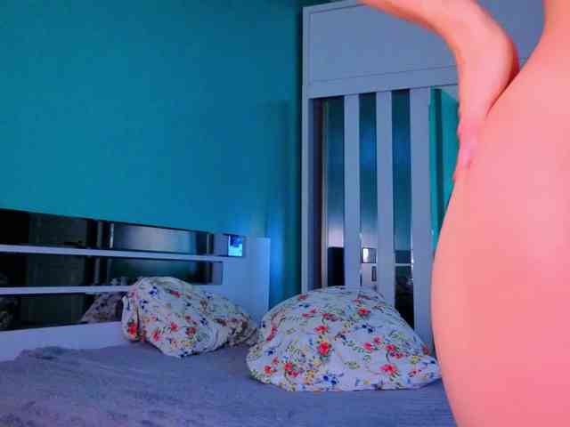 real webcam YumiAi