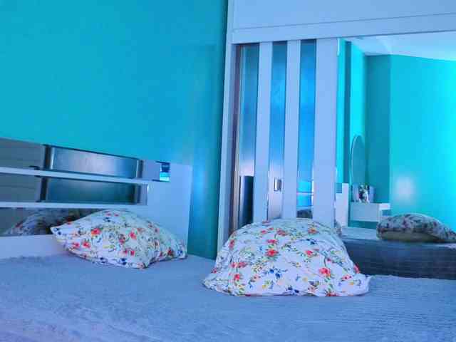 YumiAi webcam