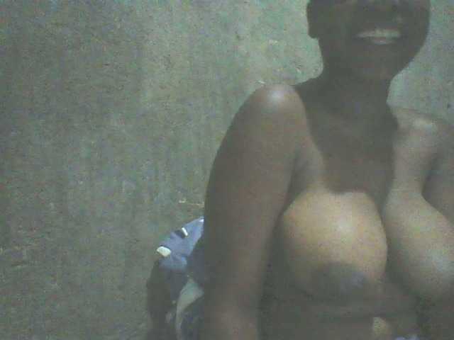 jojoosiwa live cam on BongaCams