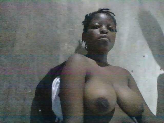 jojoosiwa live cam on BongaCams