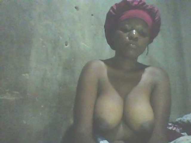jojoosiwa live cam on BongaCams