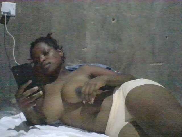 jojoosiwa live cam on BongaCams