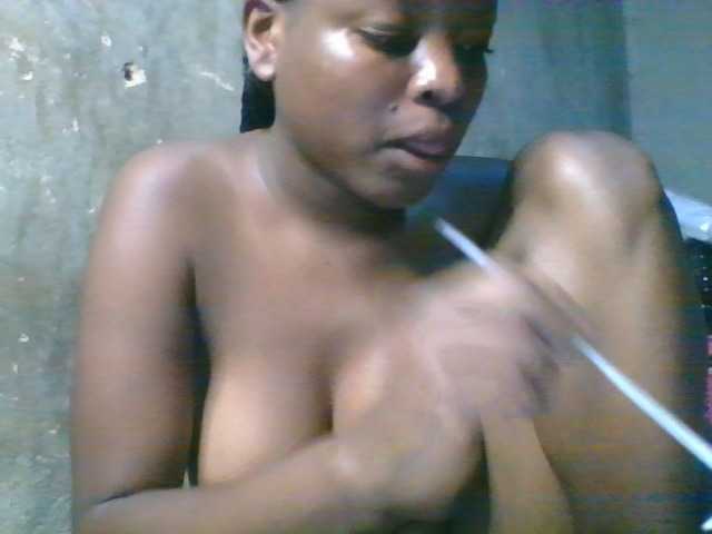 jojoosiwa live cam on BongaCams