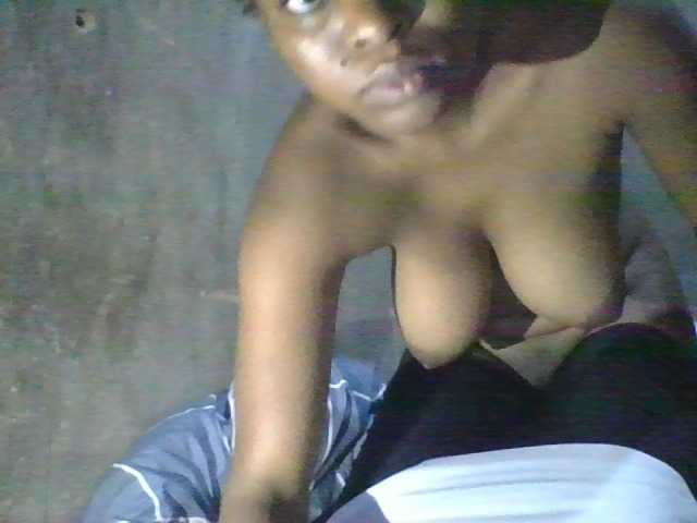 jojoosiwa live cam on BongaCams