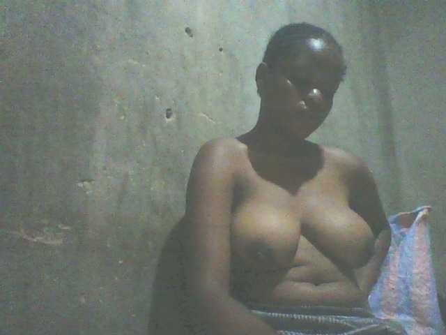 jojoosiwa live cam on BongaCams