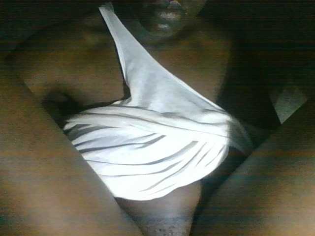 PrettyLove live cam on BongaCams