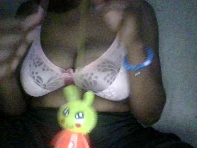 PrettyLove webcam