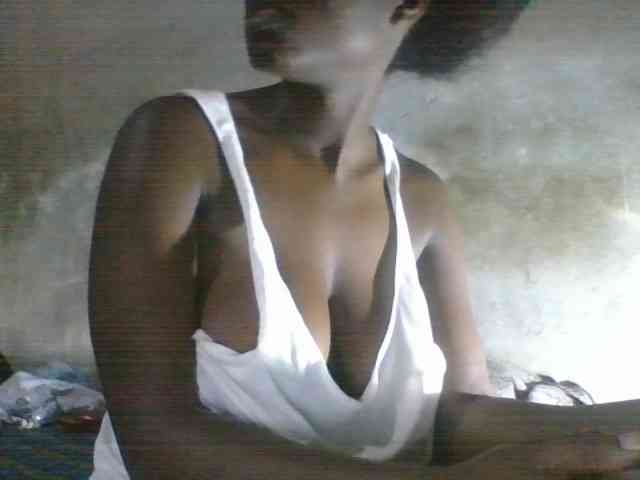 PrettyLove webcam
