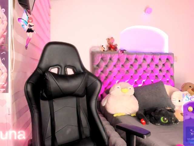 luniverse Live Cam on BongaCams