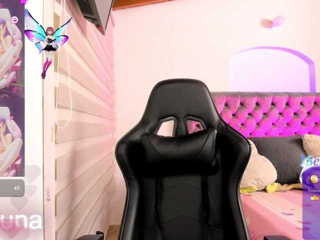luniverse live cam on BongaCams