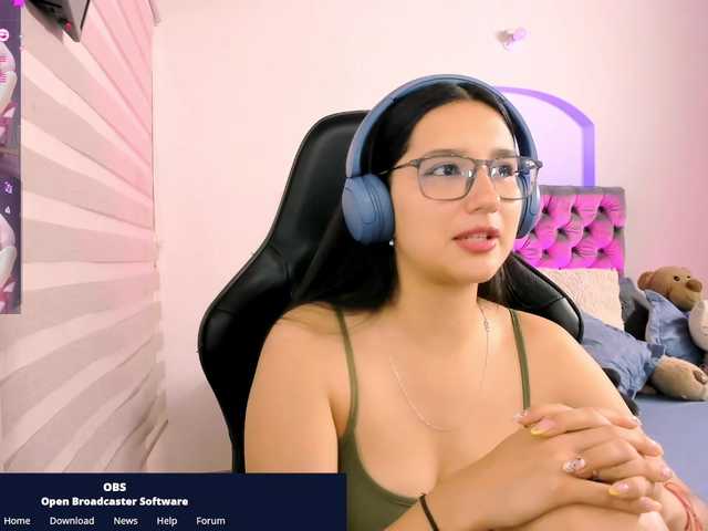 luniverse live cam on BongaCams