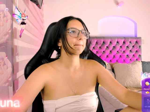 luniverse webcam