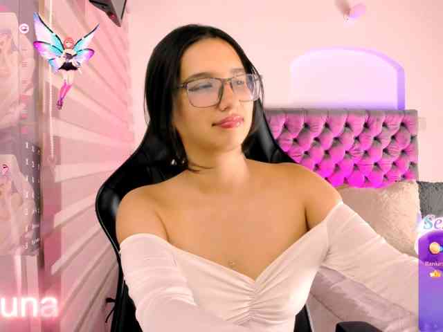 luniverse webcam