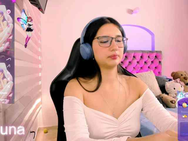 luniverse webcam