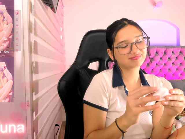 luniverse webcam