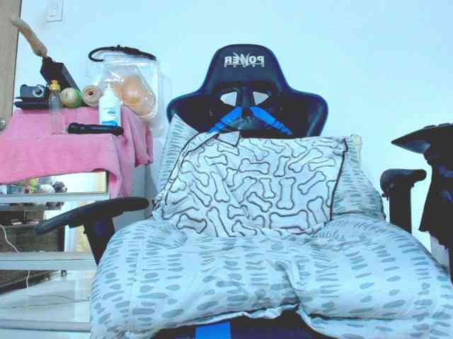 hugeblackcockk