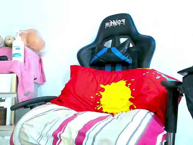 hugeblackcockk