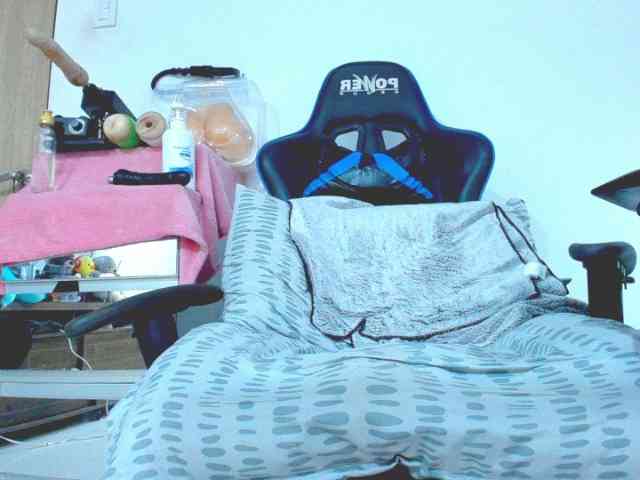 hugeblackcockk